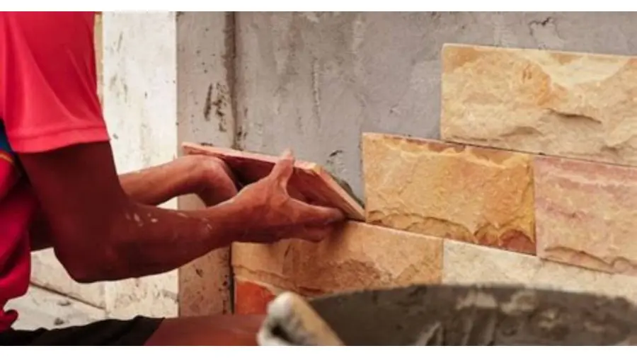 Instalação e troca de azulejos