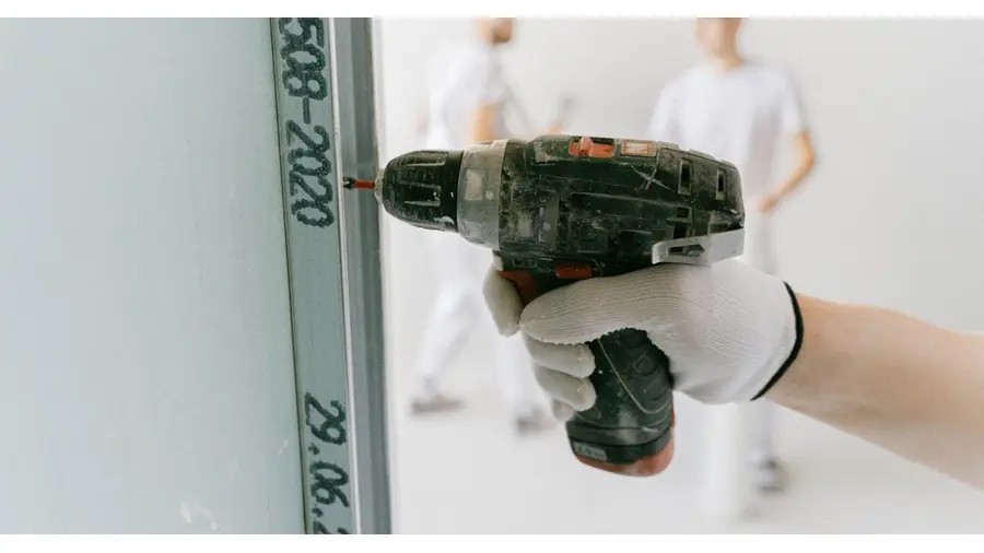 Instalação e reparo de drywall no Bairro Bom Fim, Porto Alegre