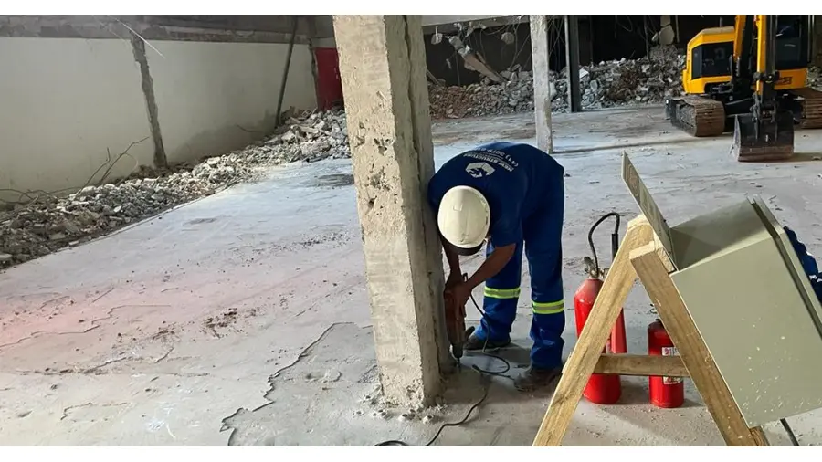 Recuperação e Reforço Estrutural em Hipermercado Atacadista - NS ...